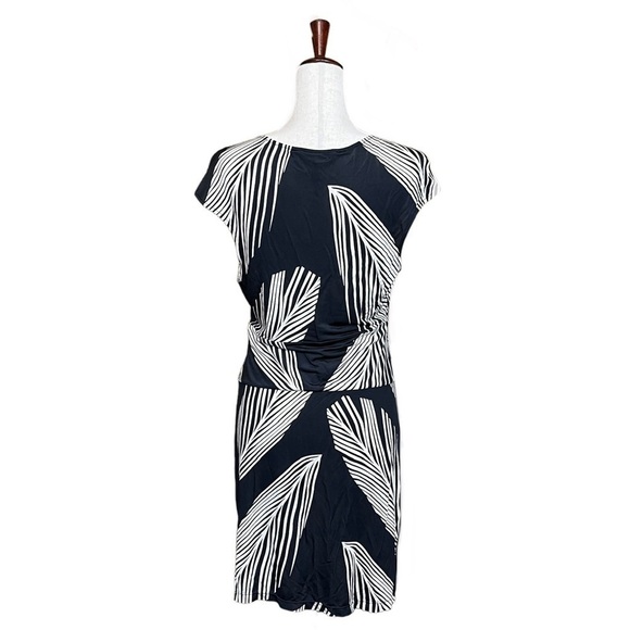 BCBGMaxAzria Petite Twist Front Tropical Rayon Dress. Black Tan Size LP #1181 - Picture 4 of 6